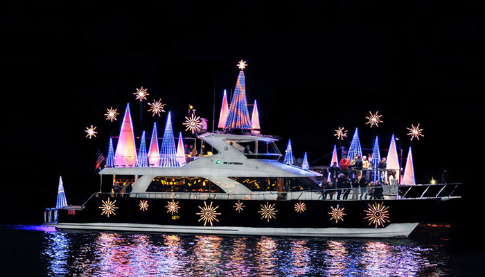 Christmas boat parade 2022