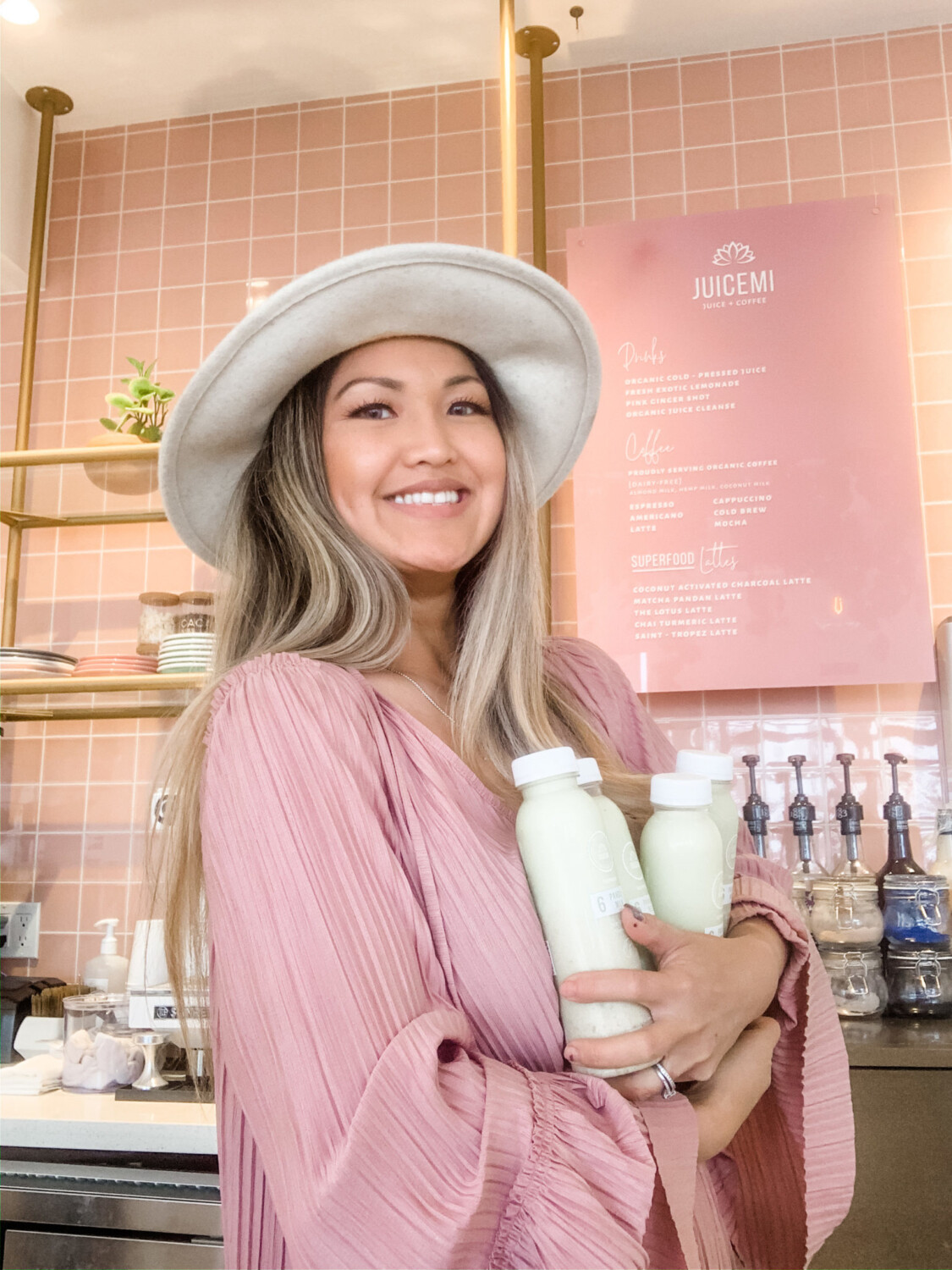 JuiceMi – Mimi Chau (owner)