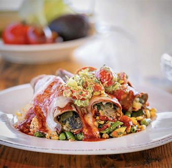 Dig Into These 6 Dishes Before the Thanksgiving Feast