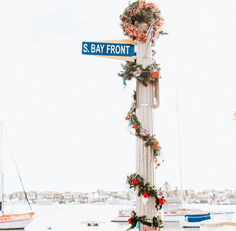 Your Guide to a Holiday Night on Balboa Island